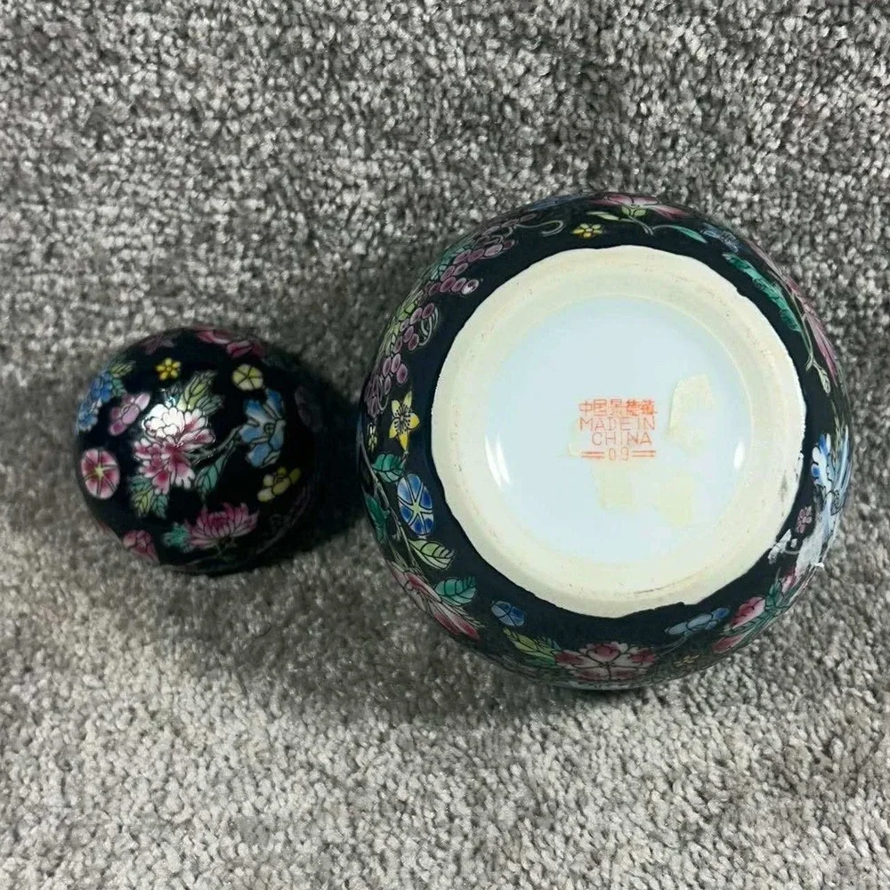 Ginger Jar Black Millefleur Floral Porcelain Chinoiserie Small 5in